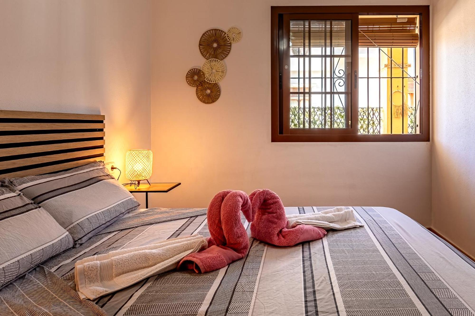 Casa Rexola Con Balcon Para 7 Viajeros Con Piscina Comunitaria Roda Exterior foto